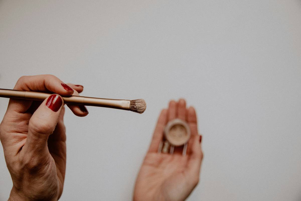 The Truth About the Brow Detailing Tool Most Pros Won’t Talk About